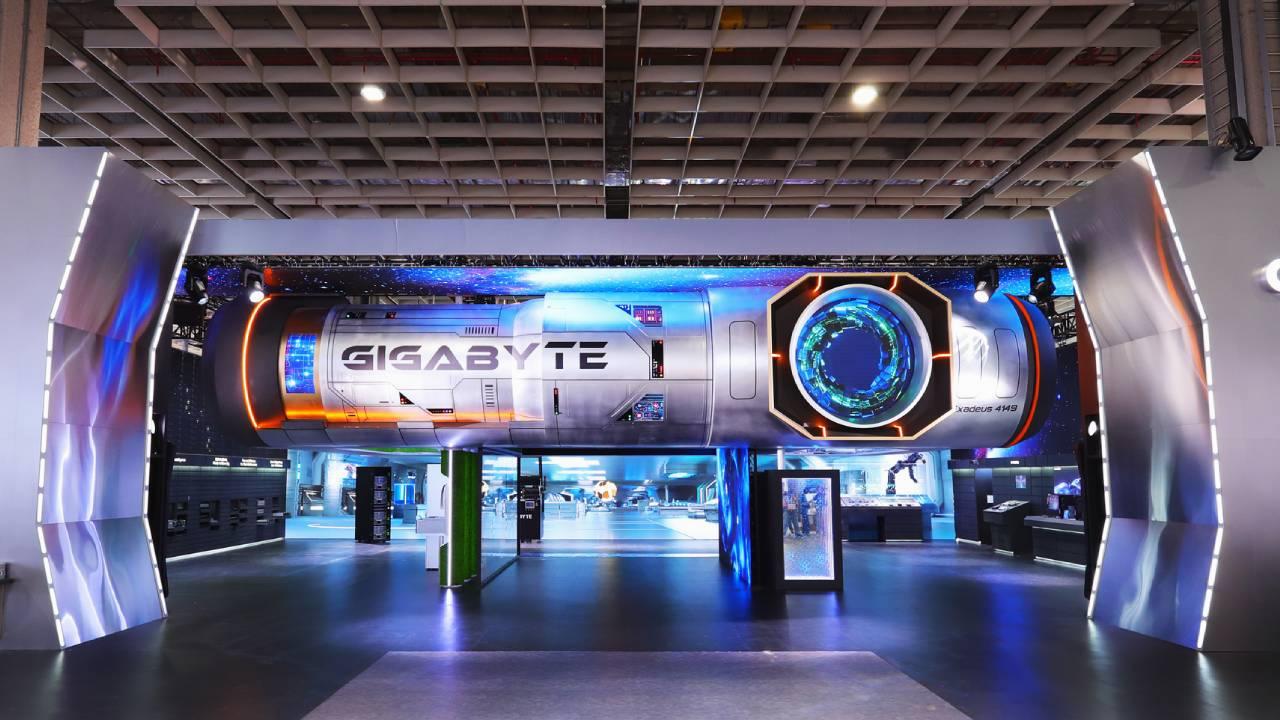GIGABYTE’tan yeni nesil AI sunucu: GIGAPOD!